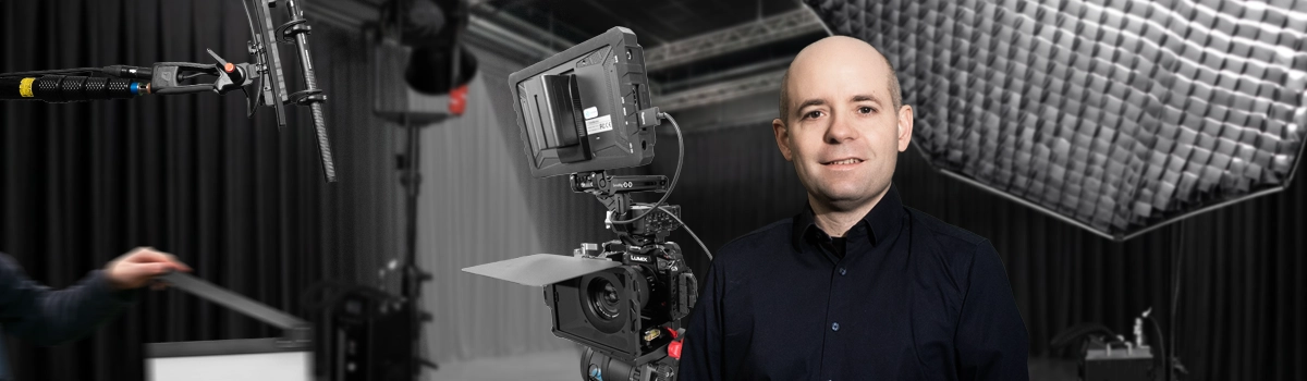Die Drehstrom Filmproduktion ist Ihr Ansprechpartner für professionelle Videos und Filme aus Wien mit persönlicher Betreuung, transparenter, klarer Kommunikation und über 15 Jahren Erfahrung.